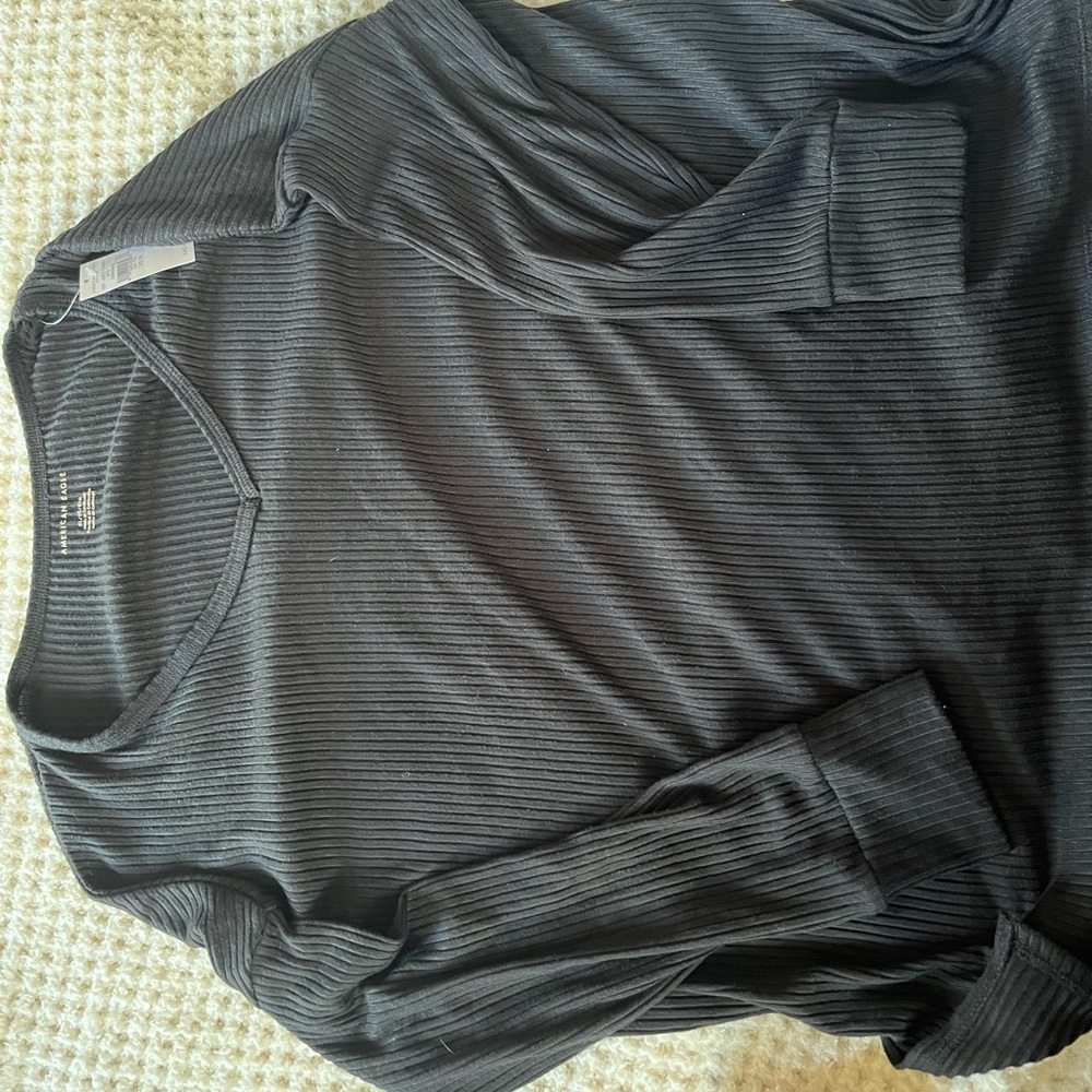 American eagle long sleeve